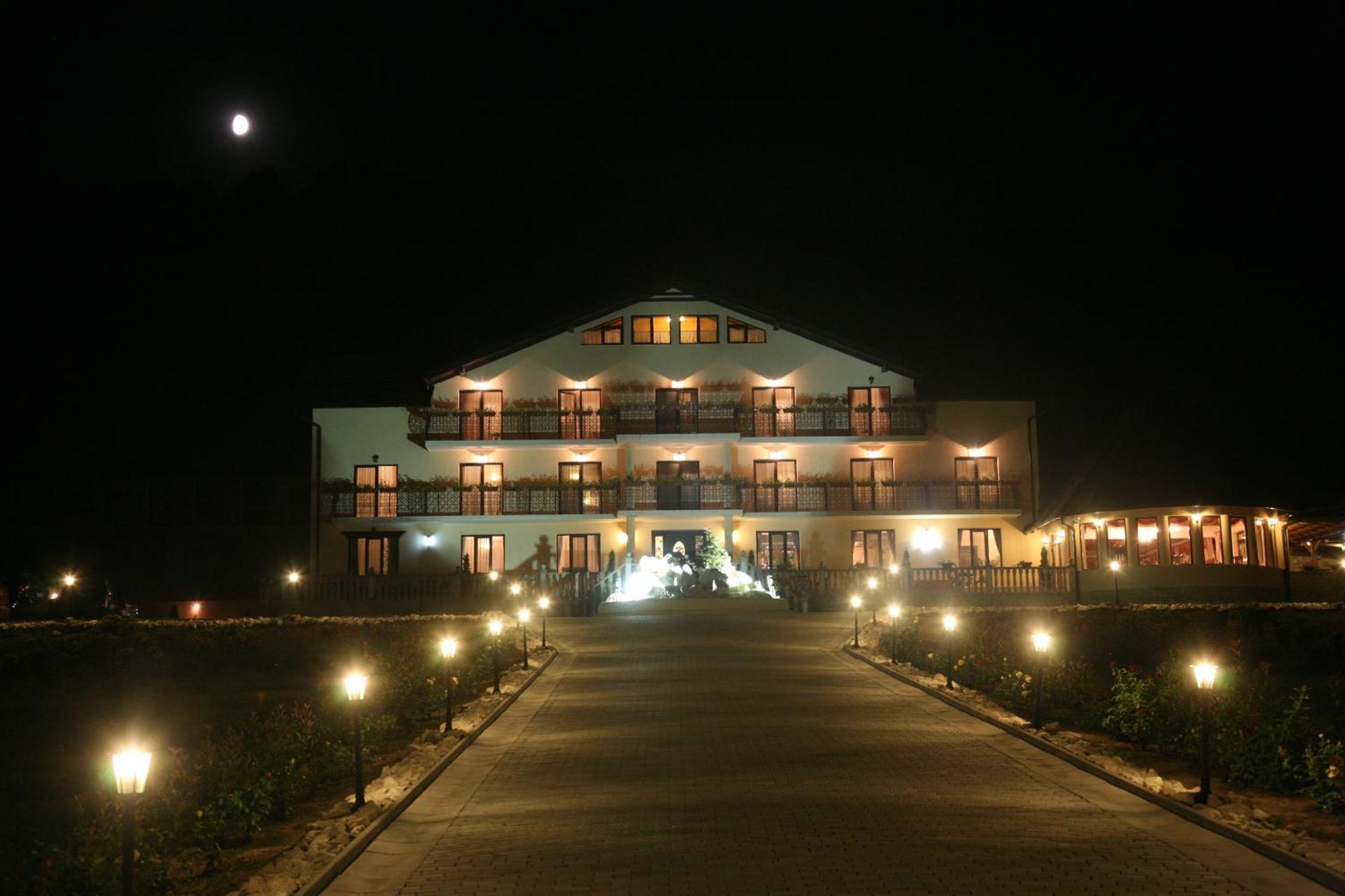 Casa Bata Hotel ภายนอก รูปภาพ